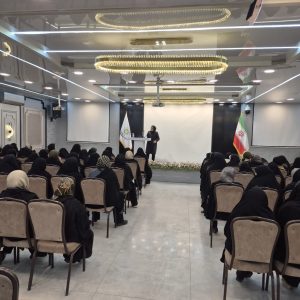 دربارۀ این مقاله بیشتر بخوانید مهربانی با خود، کلید تاب‌آوری؛ موسسه محبان الرضا کارگاه آموزشی شفقت‌ورزی برای بانوان سرپرست خانوار برگزار کرد